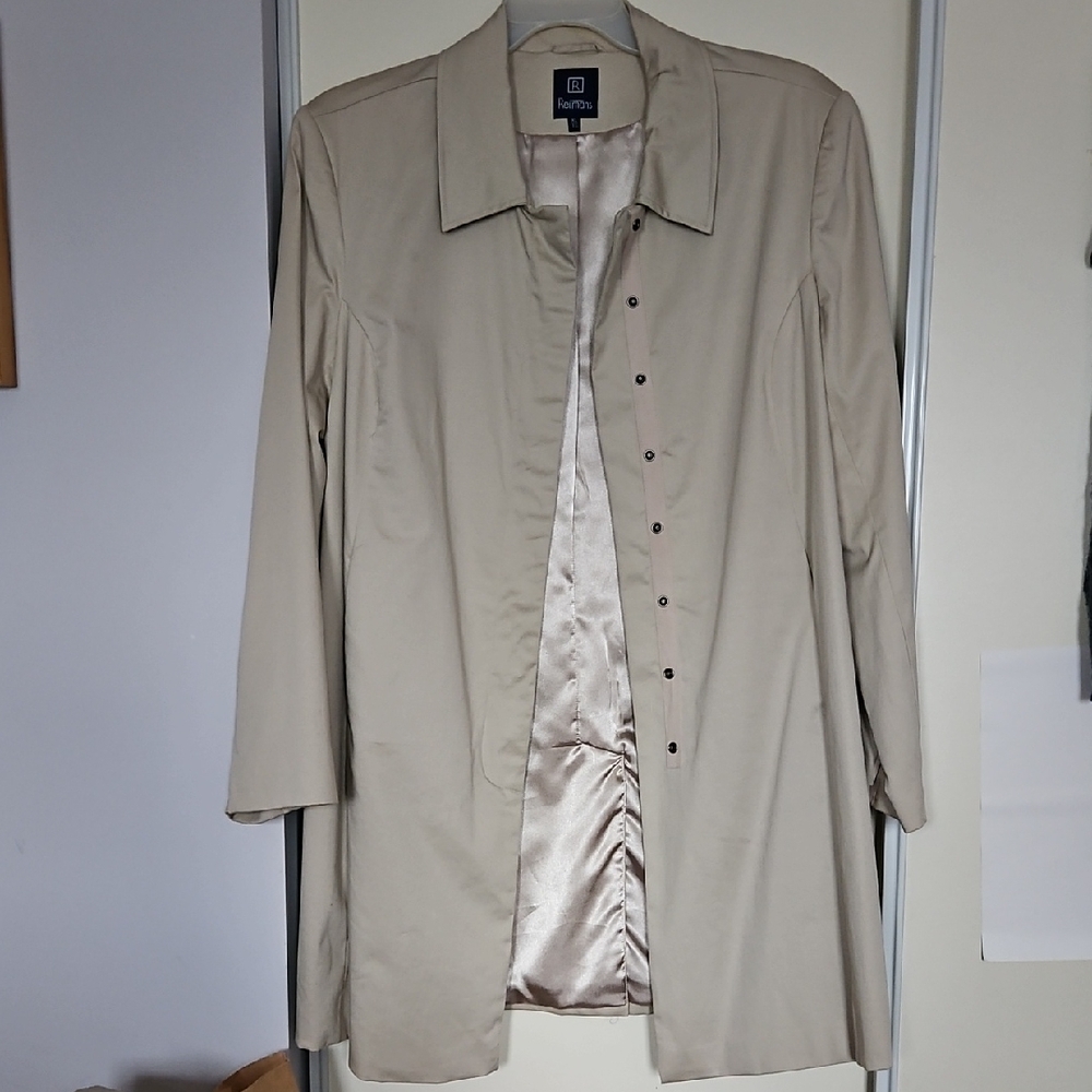 Reitmans Women's Trench Coat in Beige